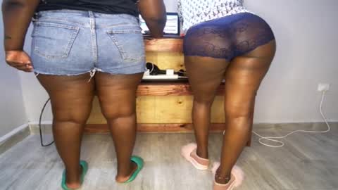 Nina online show from September 17, 9:11 am