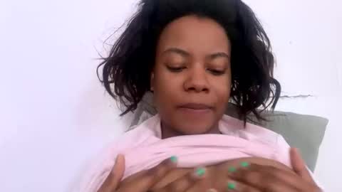 Kourtney online show from November 10, 7:35 pm