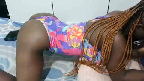 Latasha online show from November 16, 6:19 am