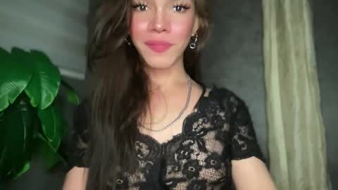 QUEEN online show from November 21, 1:37 am