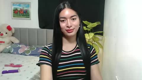 QueenPinay69 online show from October 10, 5:34 pm