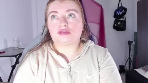 Samantha online show from November 11, 2:22 am