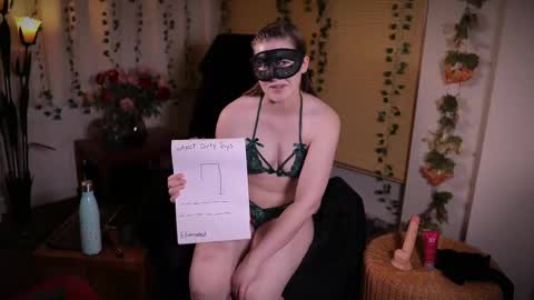 QuinnMonroe online show from December 16, 3:22 pm