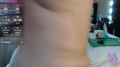 Snapshot of rachel_111 chatting on January 22, 5:59 pm Rachel online show from January 22, 5:59 pm