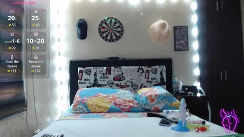 Snapshot of rachel_111 chatting on January 30, 11:44 am Rachel online show from January 30, 11:44 am