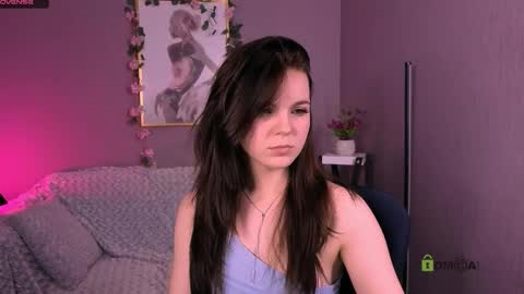 rachel_bloom__ online show from November 30, 2:21 pm