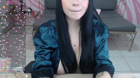 Snapshot of rachel_deal chatting on December 23, 11:17 pm Rachel online show from December 23, 11:17 pm