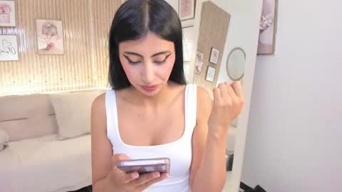 RACHEL ES online show from September 23, 12:08 pm