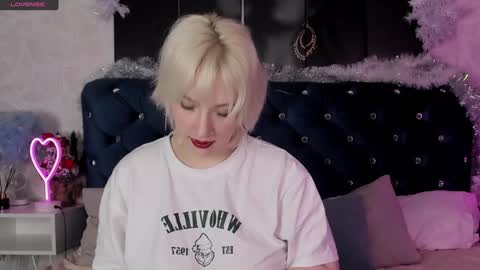 RachelCart online show from January 15, 4:04 am