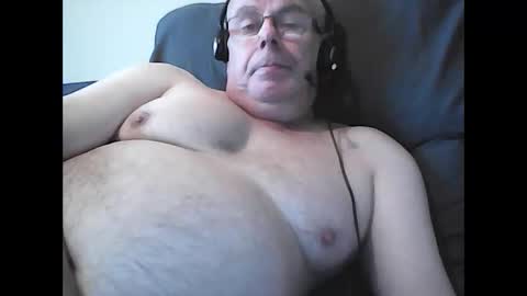 Snapshot of rader50 chatting on November 22, 10:25 am rader50 online show from November 22, 10:25 am