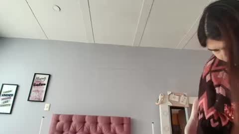 radiantgoddes online show from January 27, 1:19 pm