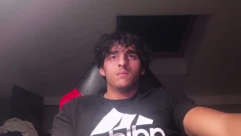 Snapshot of raes69 chatting on January 1, 9:31 pm raes online show from January 1, 9:31 pm