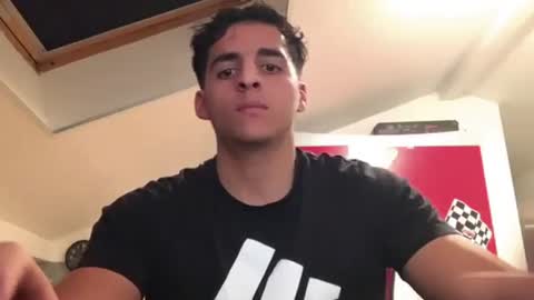 Snapshot of raes69 chatting on January 18, 7:04 pm raes online show from January 18, 7:04 pm