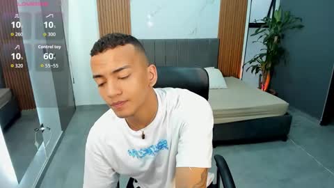 rafa_cruz online show from September 17, 11:45 am