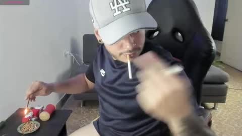 ragnar_lothbrok77 online show from October 3, 9:01 pm