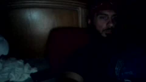 Snapshot of raidersman757 chatting on November 1, 7:54 am hitman online show from November 1, 7:54 am