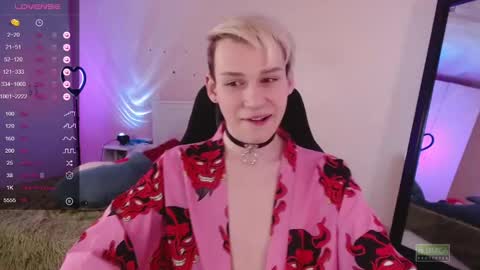 Snapshot of rainbow__salt chatting on December 2, 9:24 am Mike online show from December 2, 9:24 am