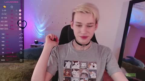 Snapshot of rainbow__salt chatting on December 3, 10:50 am Mike online show from December 3, 10:50 am