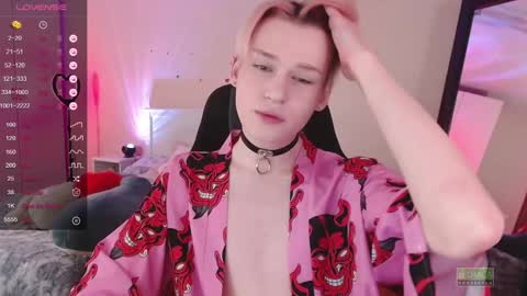 Snapshot of rainbow__salt chatting on January 31, 11:03 am Mike online show from January 31, 11:03 am