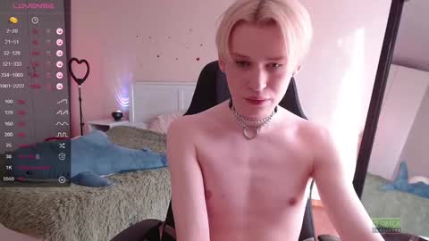 Snapshot of rainbow__salt chatting on February 22, 10:51 am Mike online show from February 22, 10:51 am