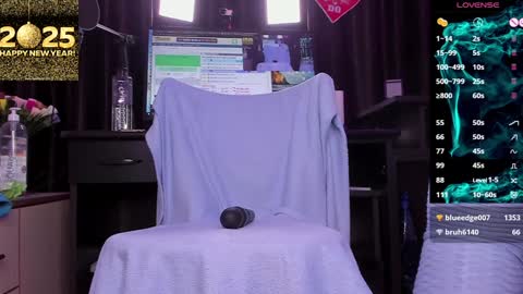 Laura online show from January 5, 8:43 am