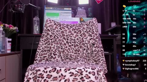 Laura online show from January 19, 8:39 am