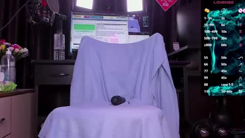 Laura online show from February 16, 3:47 am