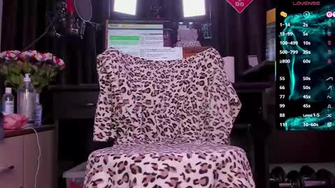 Laura online show from September 17, 2:46 am