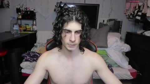 Snapshot of rakimaru chatting on November 17, 6:14 pm kirill online show from November 17, 6:14 pm