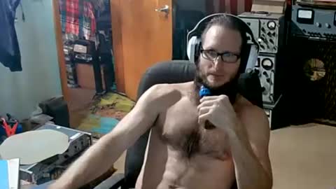 Randall online show from October 21, 8:42 pm