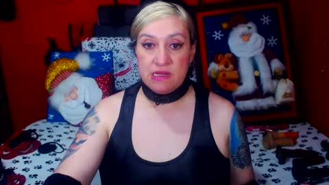 Snapshot of randymaturex01 chatting on December 8, 4:46 am Sonia online show from December 8, 4:46 am