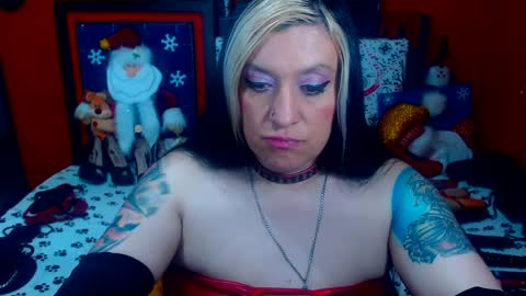 Snapshot of randymaturex01 chatting on December 29, 12:20 am Sonia online show from December 29, 12:20 am