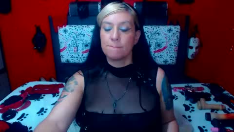 Snapshot of randymaturex01 chatting on January 13, 3:45 am Sonia online show from January 13, 3:45 am