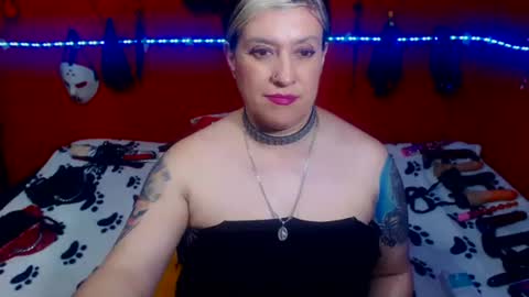 Snapshot of randymaturex01 chatting on November 29, 1:19 am Sonia online show from November 29, 1:19 am