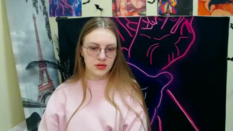 raspberry0101 online show from March 10, 8:15 am