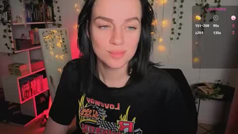 Snapshot of raspberry__girl chatting on October 27, 10:03 pm Rita My schedule for this week Thursday-Monday online show from October 27, 10:03 pm