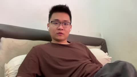 randomnaut online show from December 14, 4:12 am