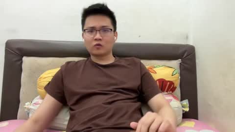 randomnaut online show from December 23, 7:09 pm