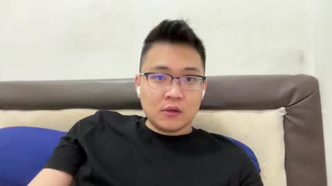 randomnaut online show from January 12, 8:03 pm