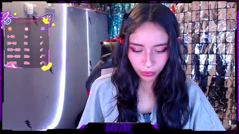   online show from October 28, 12:14 am