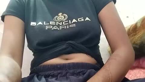 Snapshot of rava_sexy chatting on October 14, 4:13 am rava_sexy online show from October 14, 4:13 am