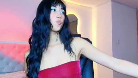 Raven  online show from November 30, 1:26 pm