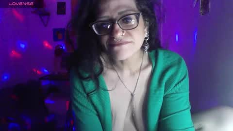 Raven online show from December 8, 11:51 pm