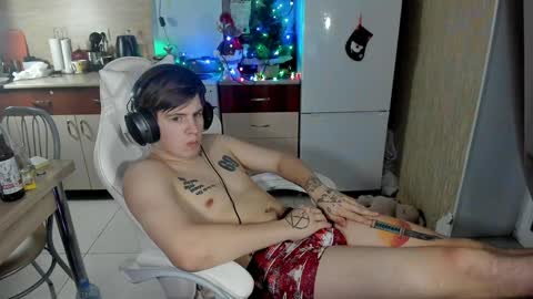 Ray online show from December 19, 9:17 pm