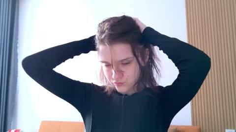 Ray-Ray online show from November 28, 1:08 am