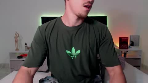 Ray online show from November 1, 10:01 pm