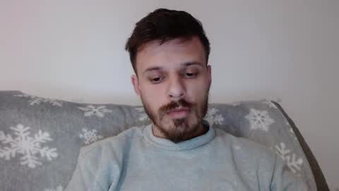 Snapshot of rayann27 chatting on December 1, 9:15 pm rayan online show from December 1, 9:15 pm