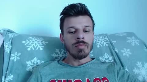 Snapshot of rayann27 chatting on September 10, 8:14 am rayan online show from September 10, 8:14 am