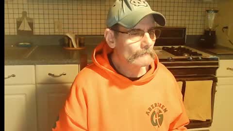 Ray online show from December 5, 12:30 am