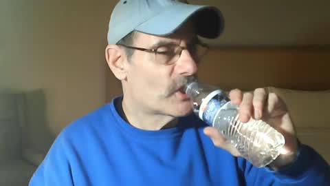 Ray online show from December 5, 9:17 pm